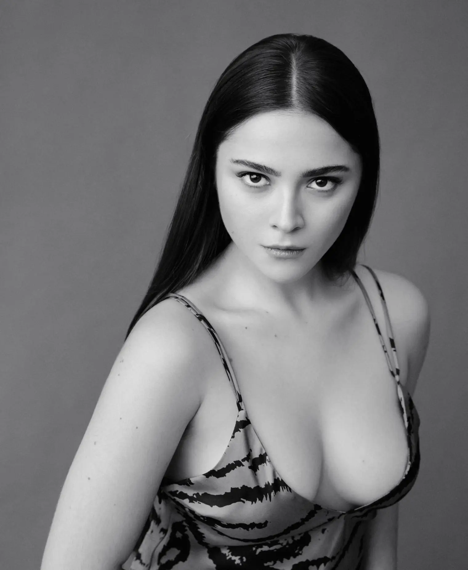 Милана Бру слив фото