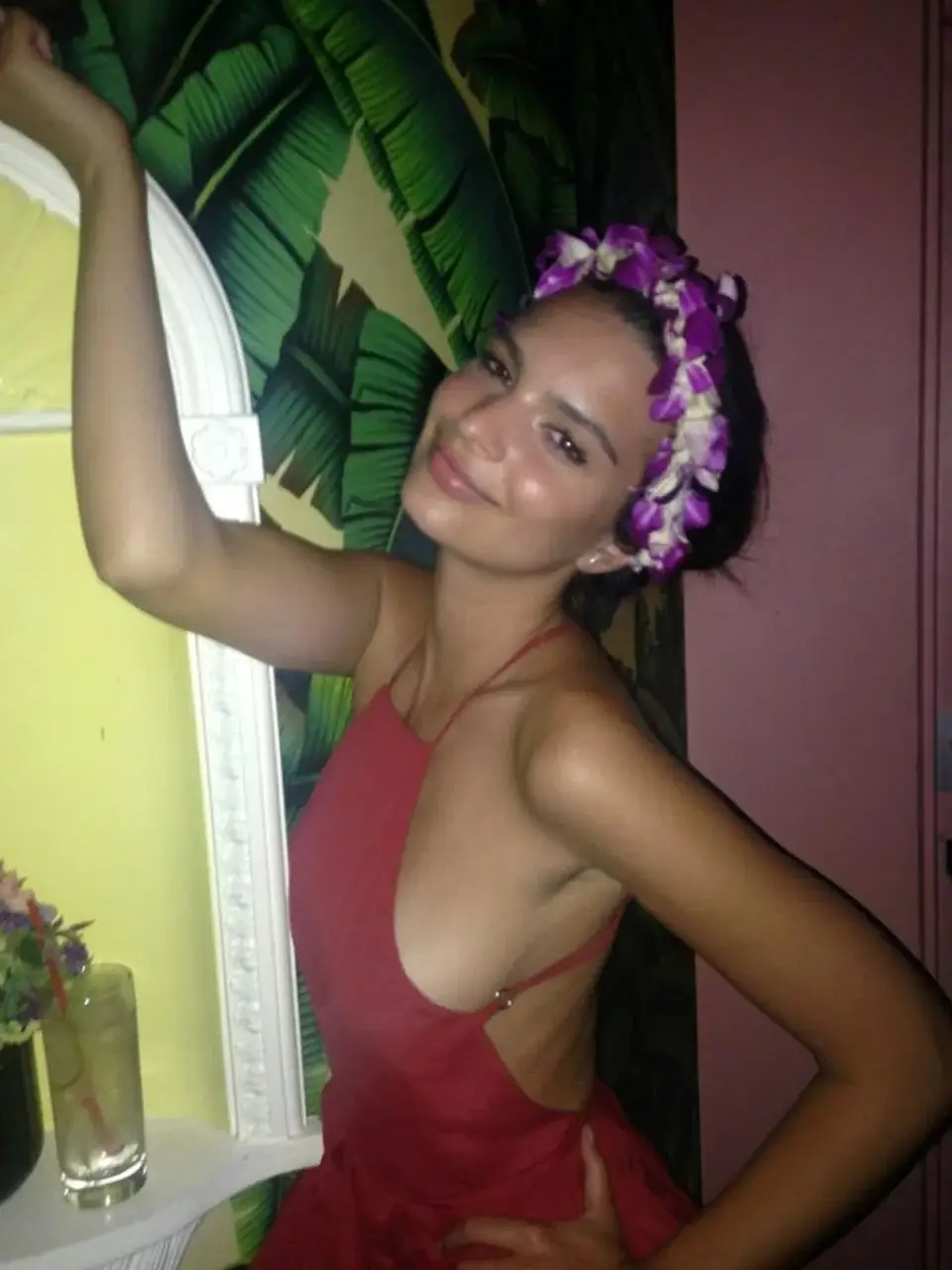 Emily Ratajkowski слив фото 111