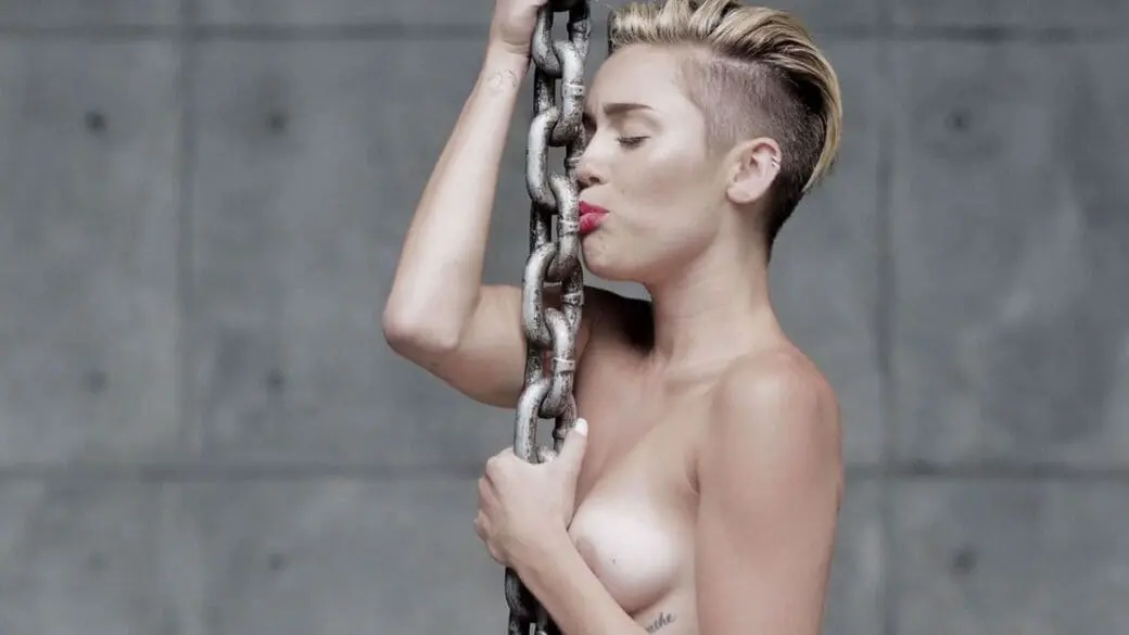 Майли Сайрус (Miley Cyrus) слив фото 67